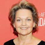 Pamela Reed Net Worth