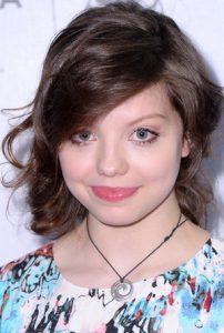 Chloe Levine