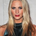 Poppy Delevingne Bra Size, Age, Weight, Height, Measurements