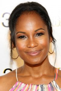 Robinne Lee