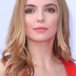 Jodie Comer Bra Size, Age, Weight, Height, Measurements