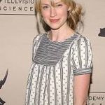 Beth Riesgraf Net Worth