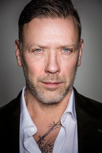 Mikael Persbrandt