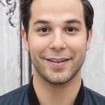 Skylar Astin Age, Weight, Height, Measurements