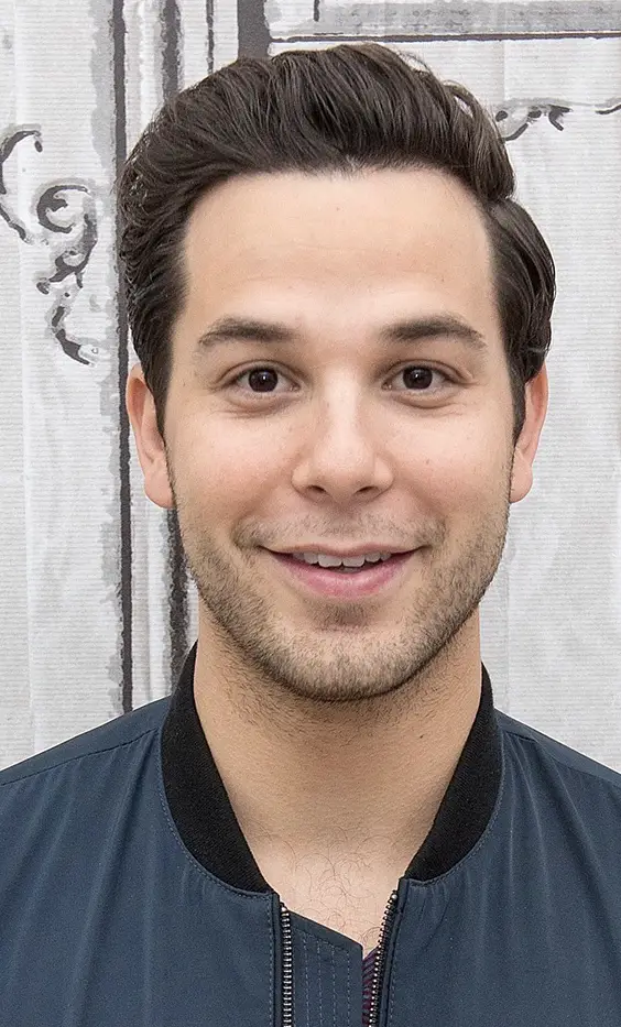 Skylar Astin