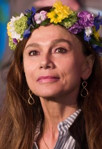 Lena Olin