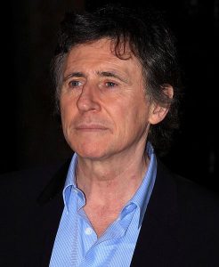 Gabriel Byrne