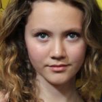 Iris Apatow Net Worth