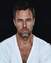 JR Bourne