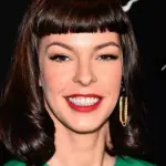 Pollyanna McIntosh Net Worth