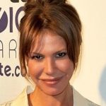 Nikki Cox Net Worth