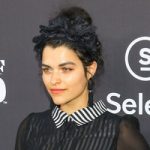 Eve Harlow Net Worth