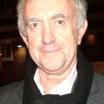 Jonathan Pryce Net Worth