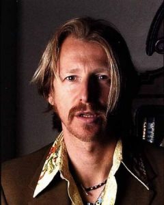 Lew Temple