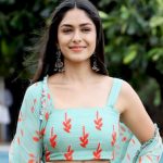 Mrunal Thakur Diet Plan