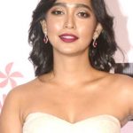 Sayani Gupta Diet Plan