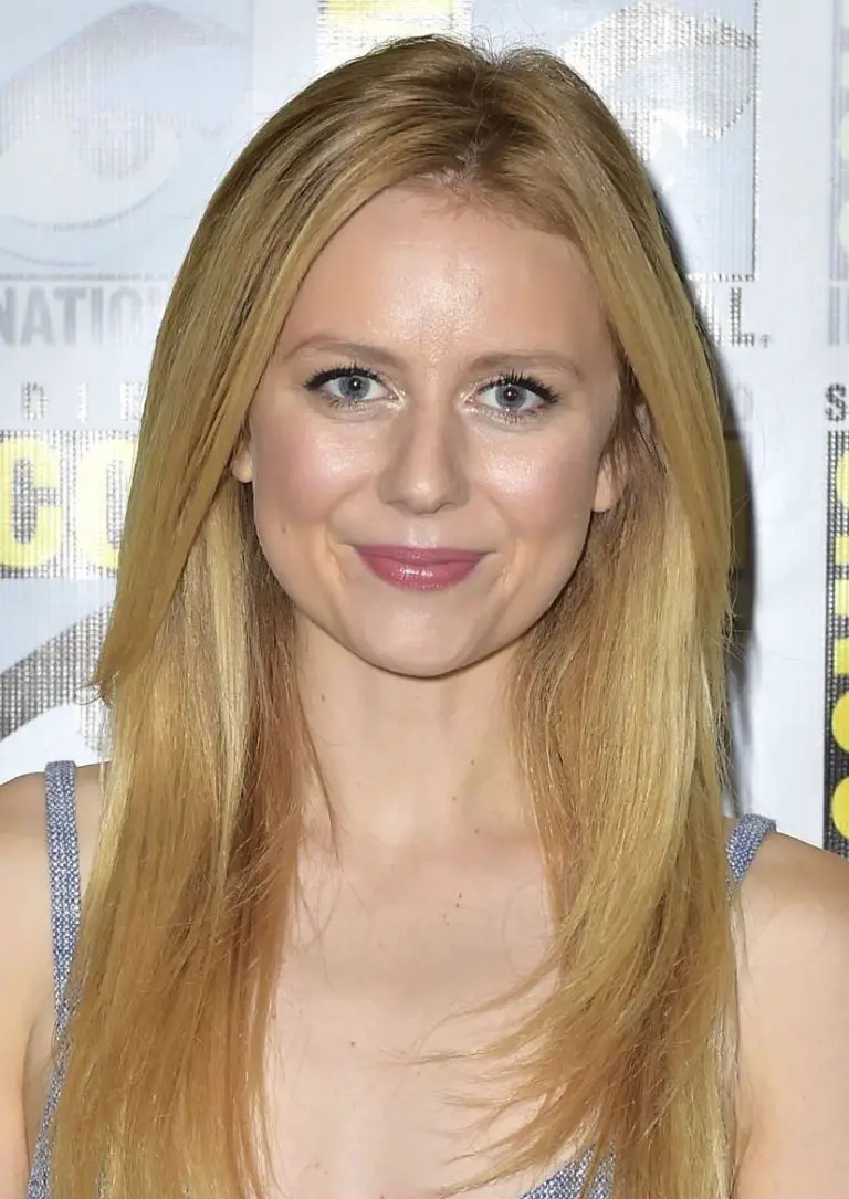 Justine Lupe Net Worth Celebrity Sizes
