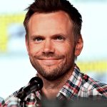 Joel McHale Age, Weight, Height, Measurements