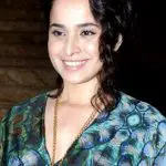 Simone Singh Bra Size, Age, Weight, Height, Measurements