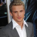 Freddie Stroma Age, Weight, Height, Measurements